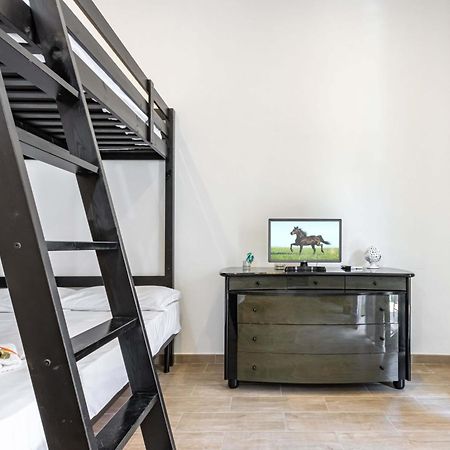 בארי San Nicola Apartments By Rentbeat מראה חיצוני תמונה